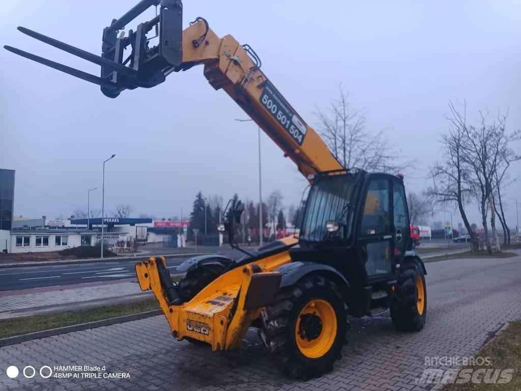 JCB 535-140 Hiviz Manipuladores telescópicos
