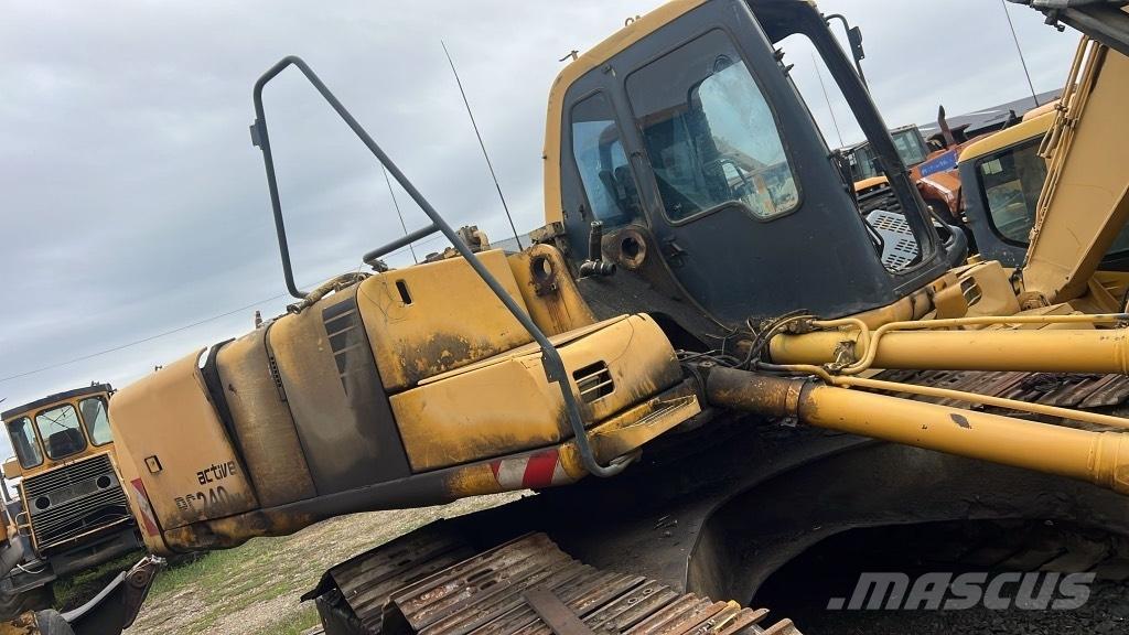 Komatsu PC 240 NLC Travőes