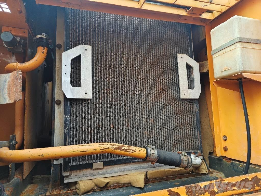 Hyundai R305LC-7 Escavadoras de rastos