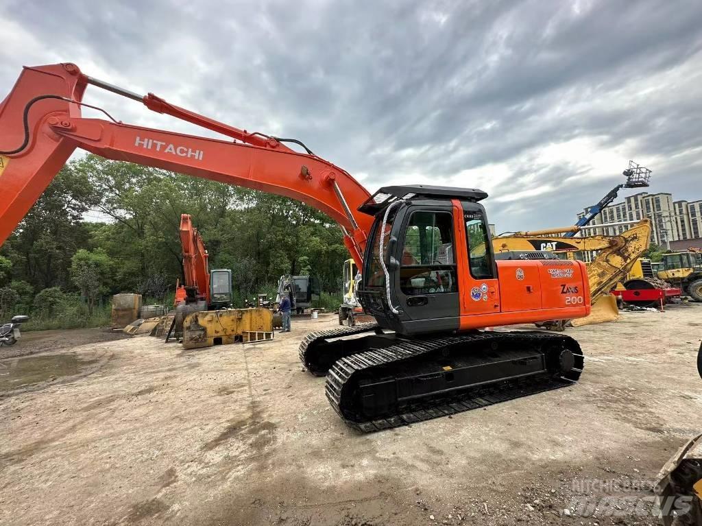Hitachi ZX 200 Escavadoras de rastos