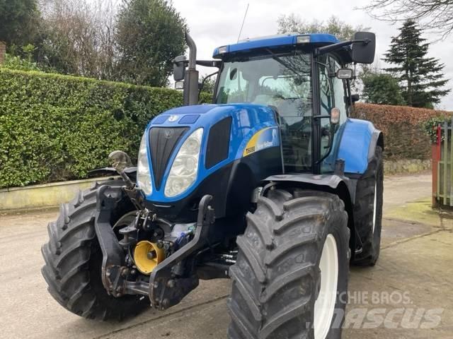 New Holland T 6080 Tratores Agrícolas usados