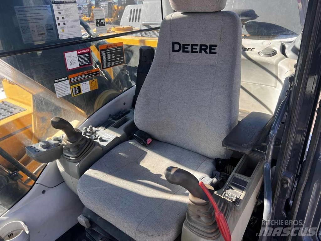 DEERE 210G LC Escavadoras de rastos