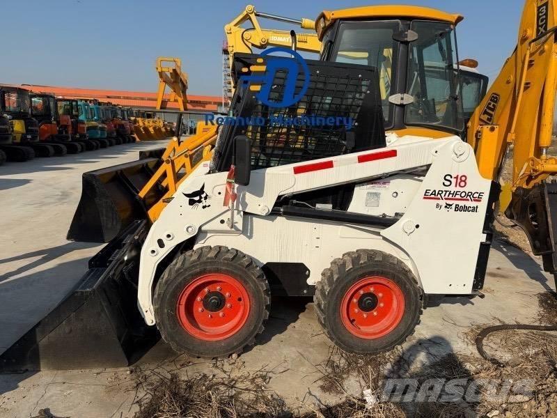 Bobcat S 18 Carregadoras de direcção deslizante