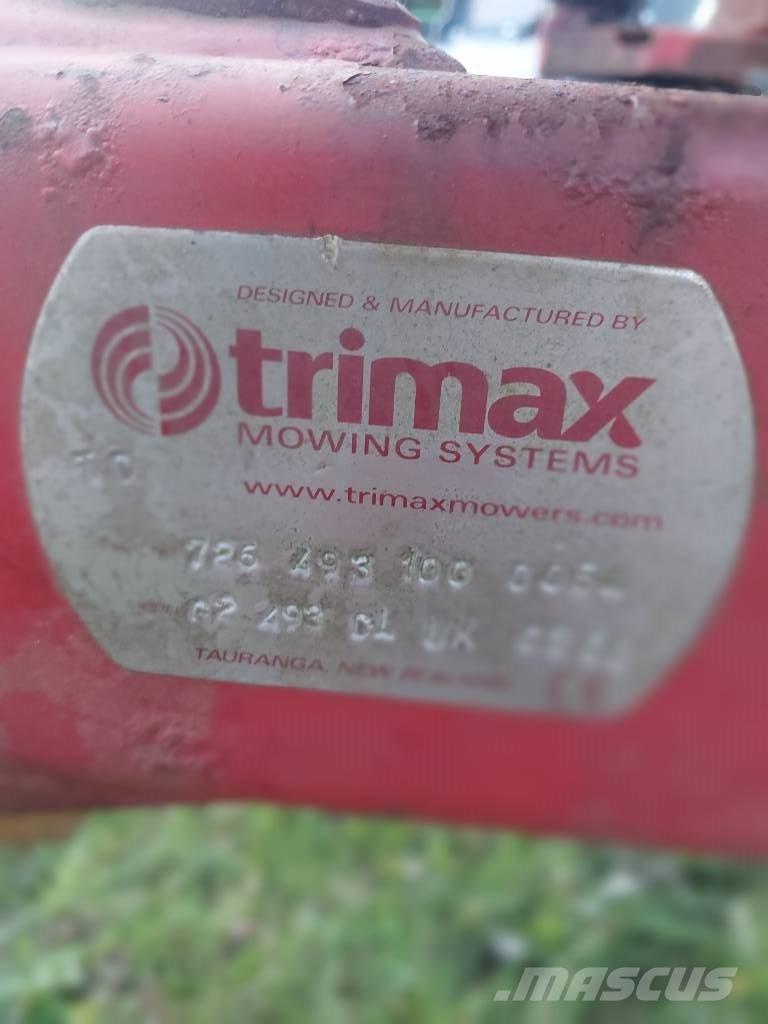 Trimax G2 493 DL Corta-Relvas montadas e arrastadas