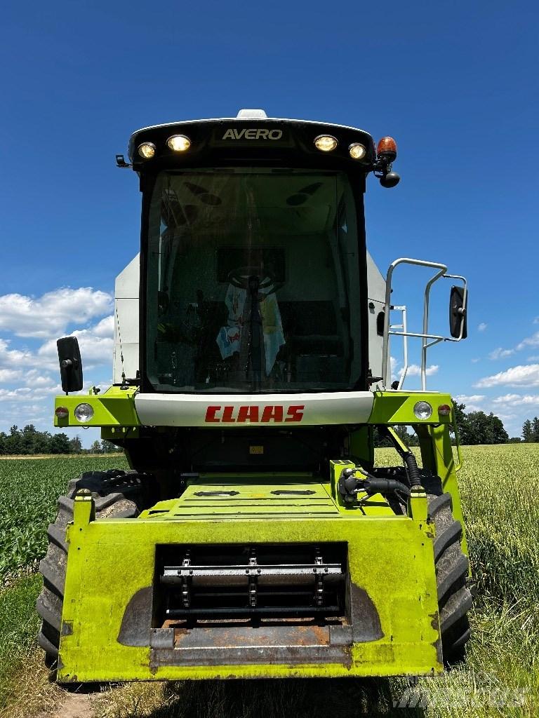 CLAAS Avero 240 Ceifeiras debulhadoras