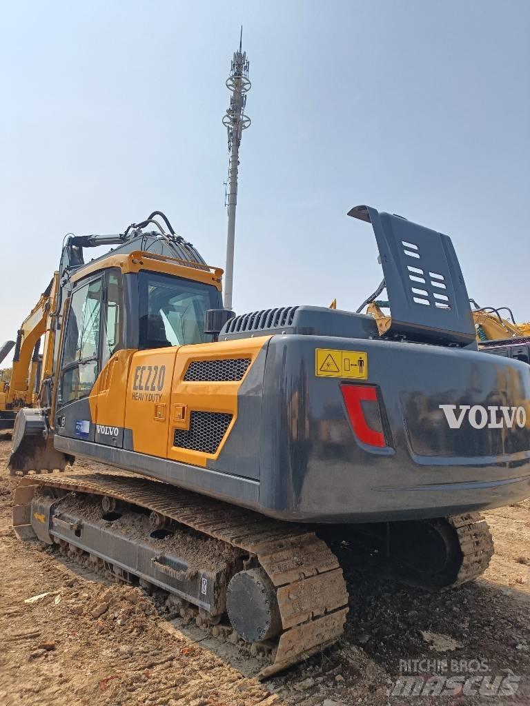 Volvo EC 220 Escavadoras de rastos