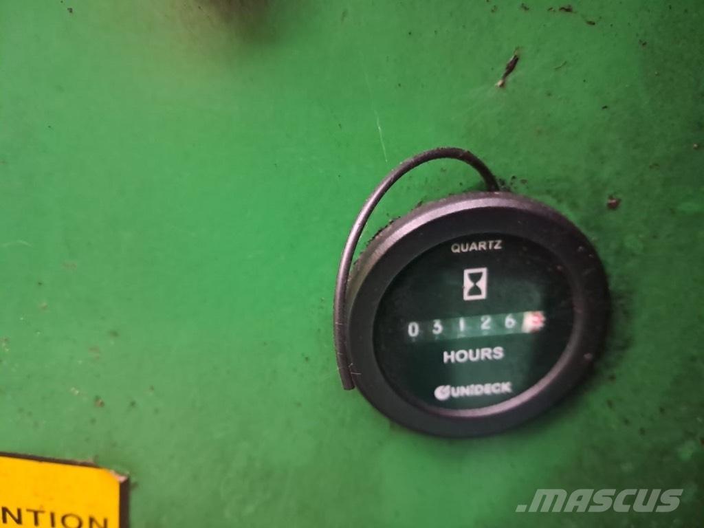 Avant 314 Carregadoras de direcção deslizante