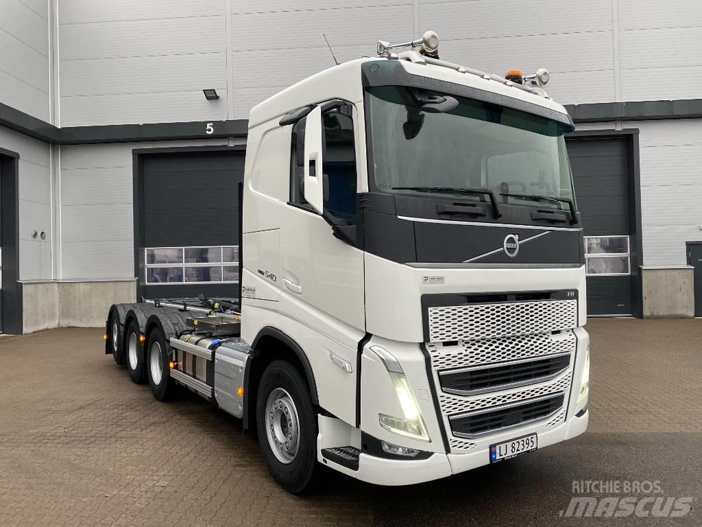 Volvo FH540 Tridem Camiões Ampliroll