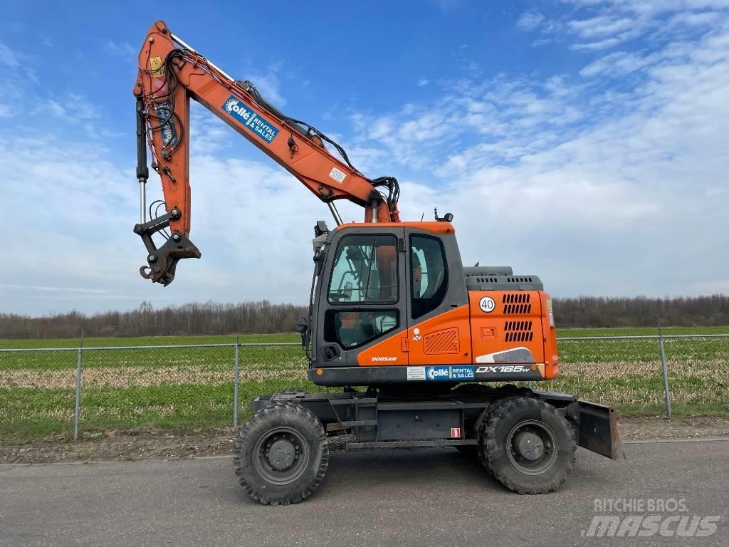 Doosan DX165W-5 Escavadoras de rodas