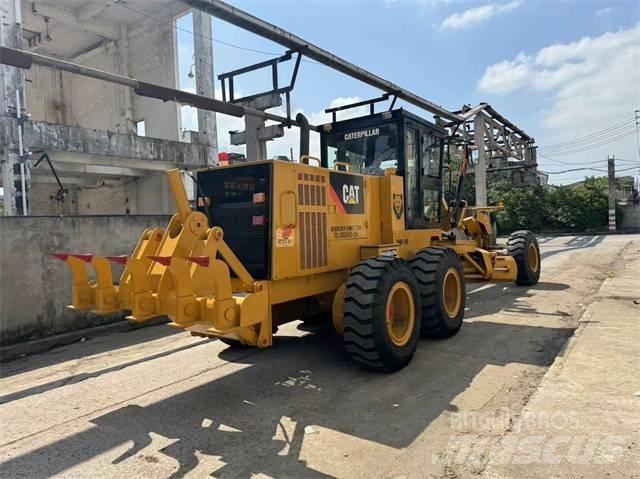 CAT 140 K Motoniveladoras