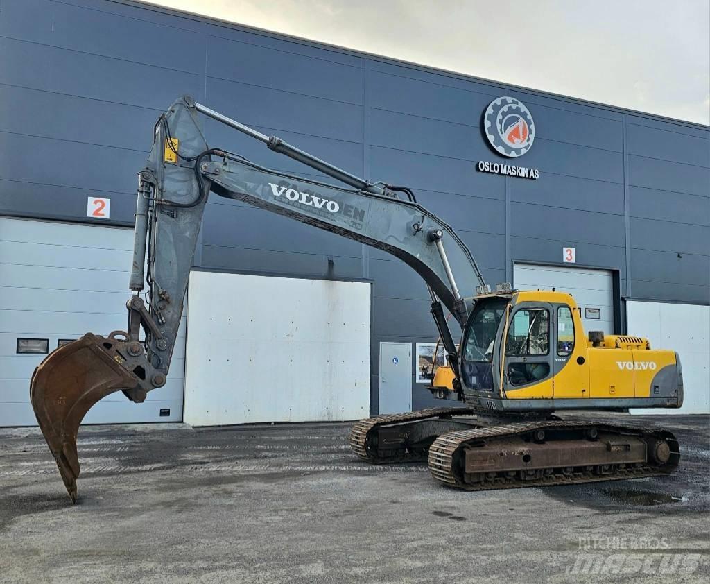 Volvo EC 240 LC Escavadoras de rastos