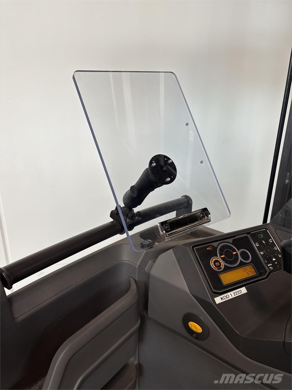 Atlet UMS160 Empilhadores Elevadores