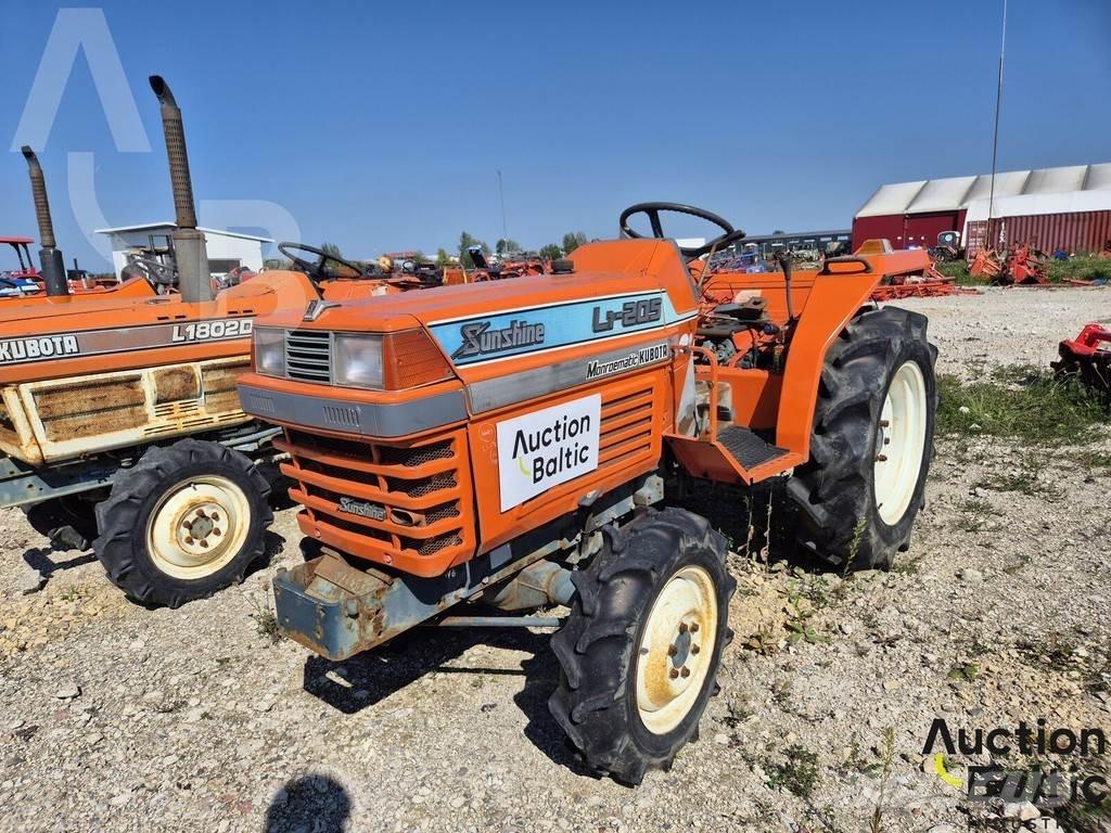 Kubota L1-205D Tratores Agrícolas usados