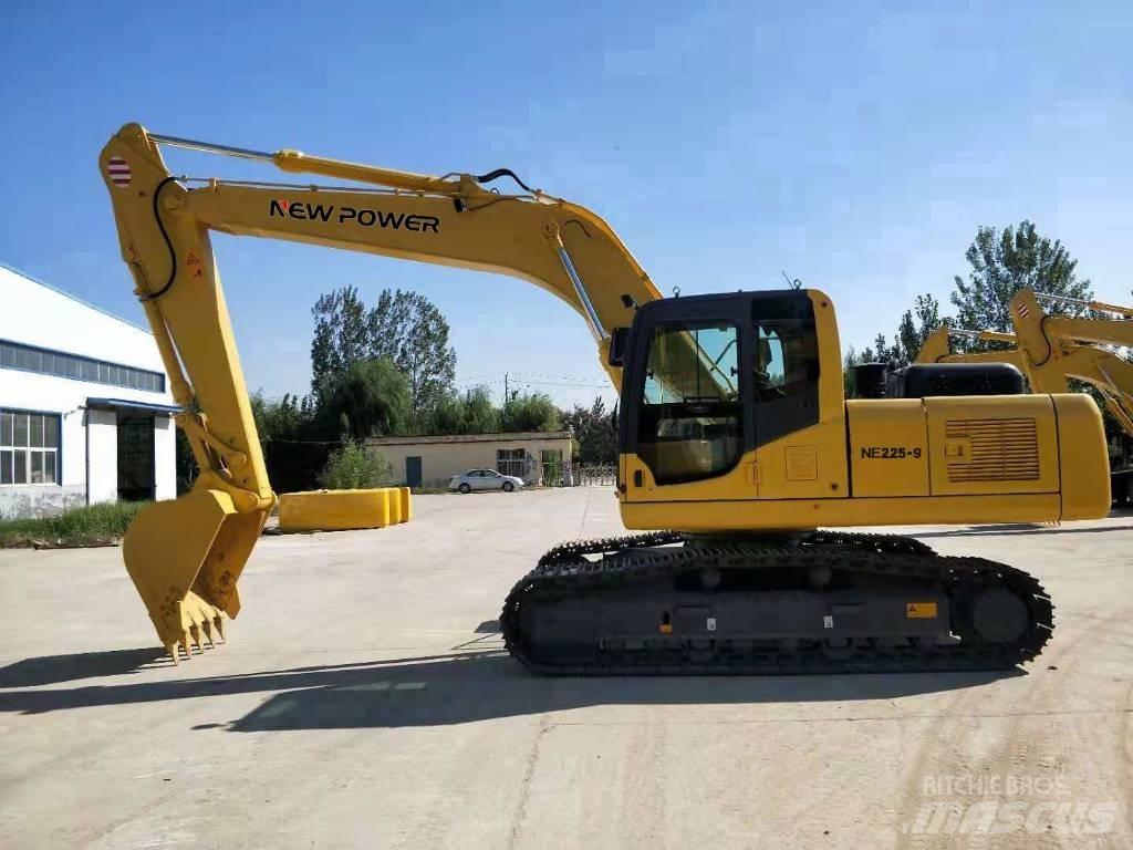 New Power NE225 Escavadoras Midi 7t - 12t