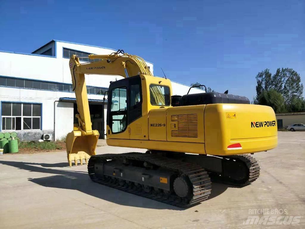 New Power NE225 Escavadoras Midi 7t - 12t