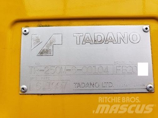 Tadano TR250M-6 Gruas Fora-de-estrada