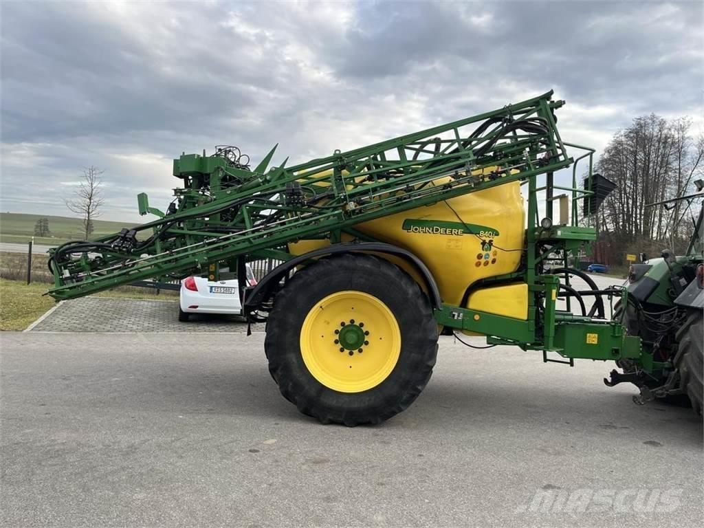 John Deere 840 TF Pulverizadores rebocados