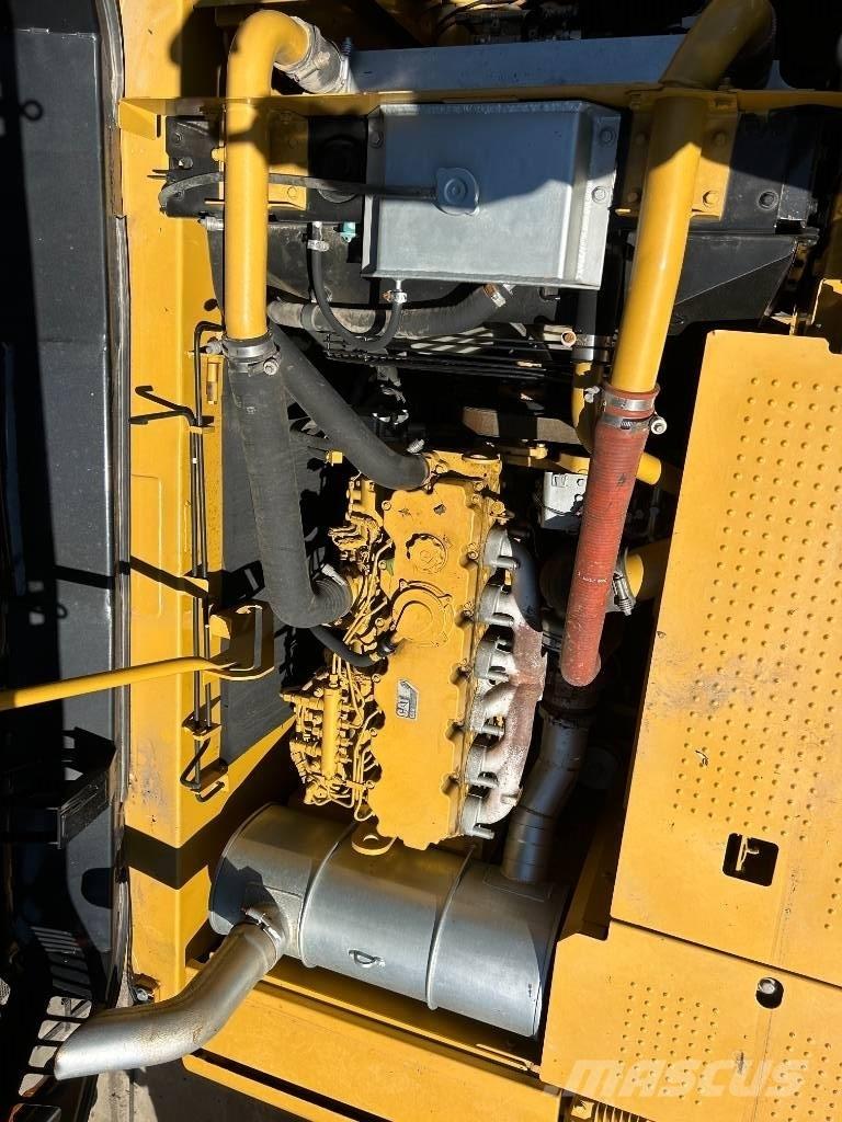 CAT 320D2L Escavadoras de rastos
