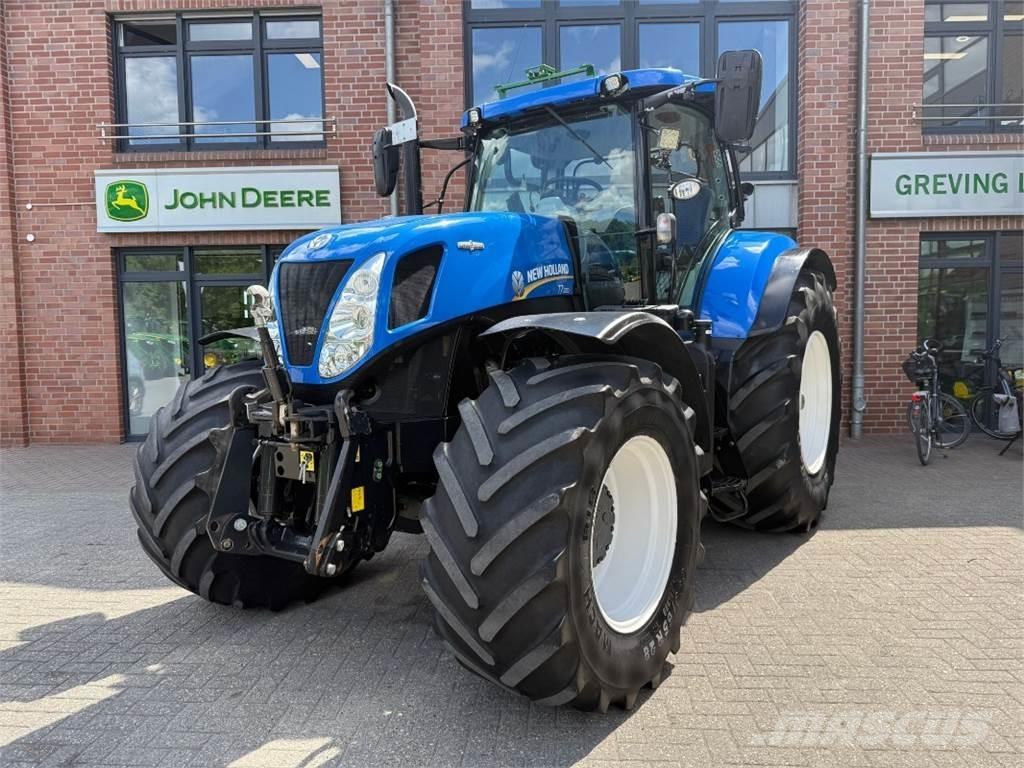 New Holland T7.220 Tratores Agrícolas usados