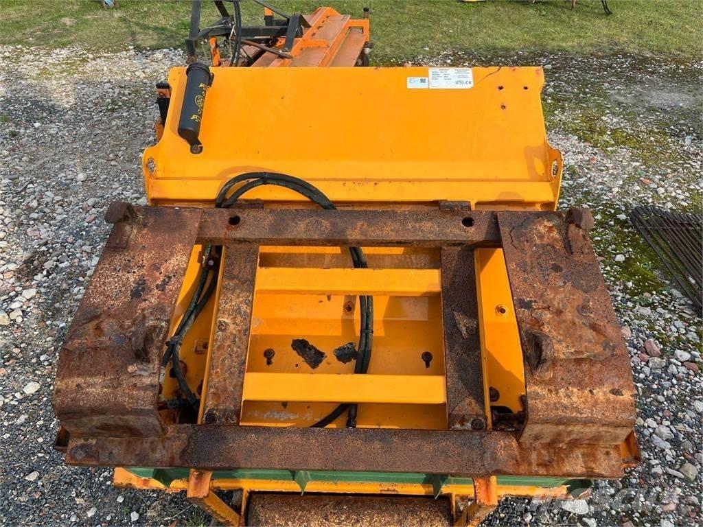 GiANT MVB-550-G Outra maquinaria e acessórios para gado