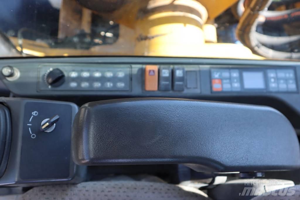 CAT M 322 D Escavadoras de rodas