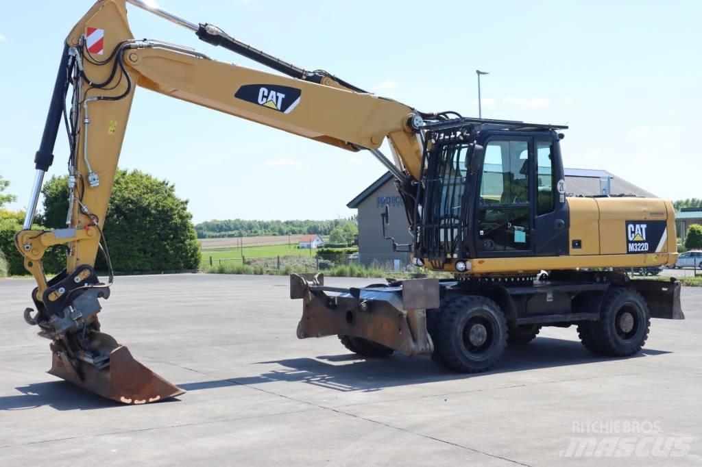 CAT M 322 D Escavadoras de rodas