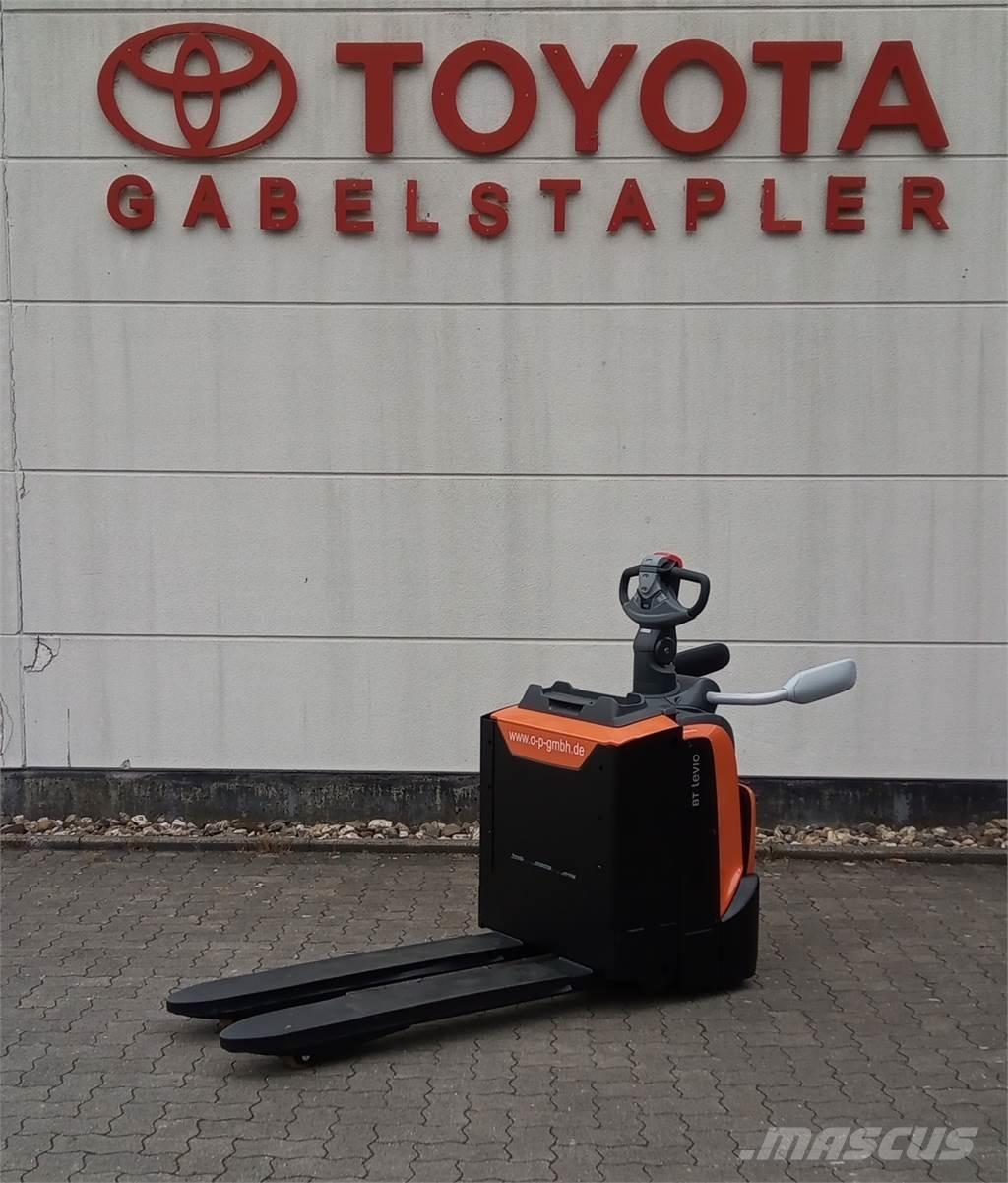 Toyota LPE200 Porta palettes