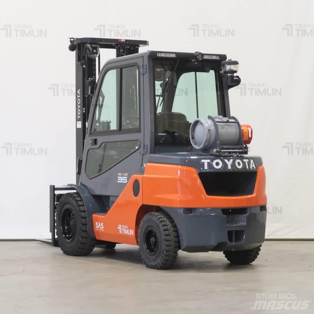 Toyota 02-8FGJF35 Empilhadores a gás