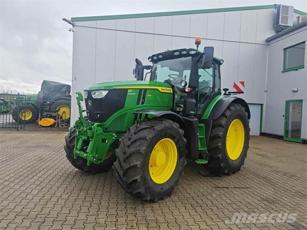 John Deere 6R 250 Tratores Agrícolas usados