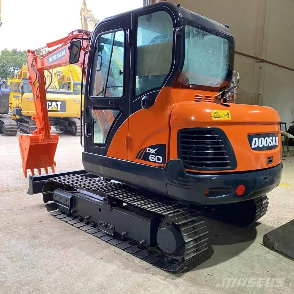 Doosan DX 60-9 C Escavadoras de rastos
