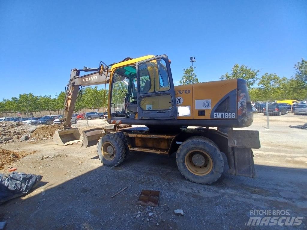 Volvo EW 180 B Escavadoras de rodas