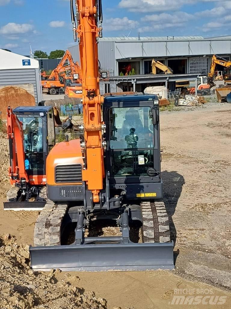 Doosan DX 85 R-3 Escavadoras Midi 7t - 12t