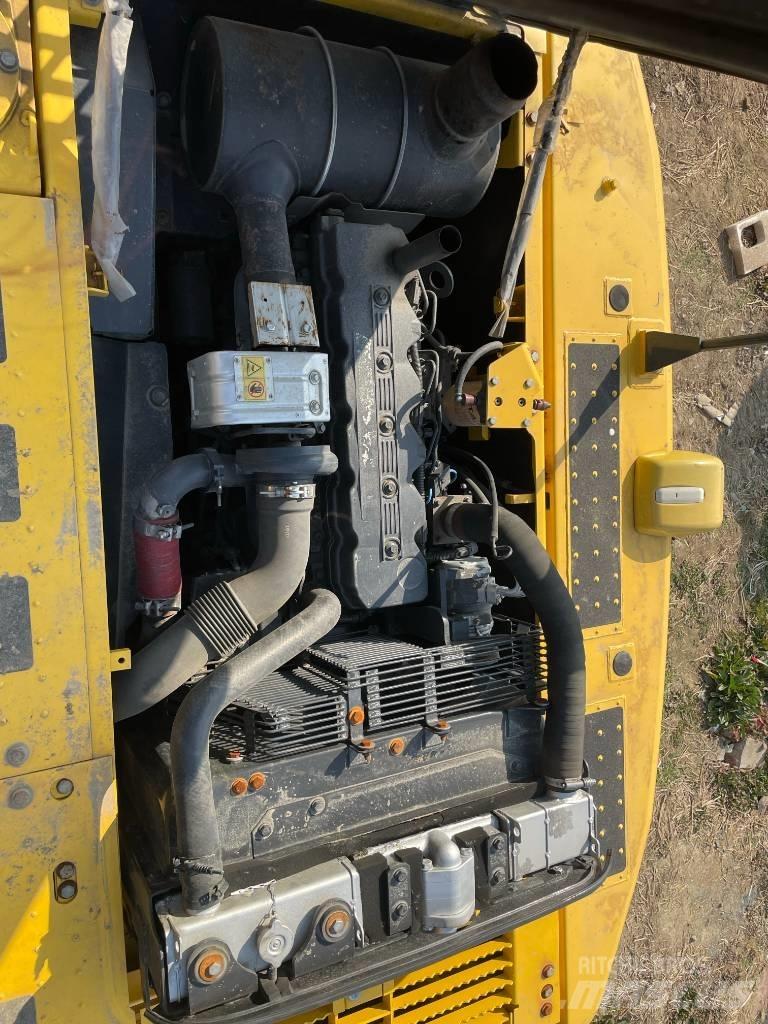 Komatsu 210 Escavadoras de rastos