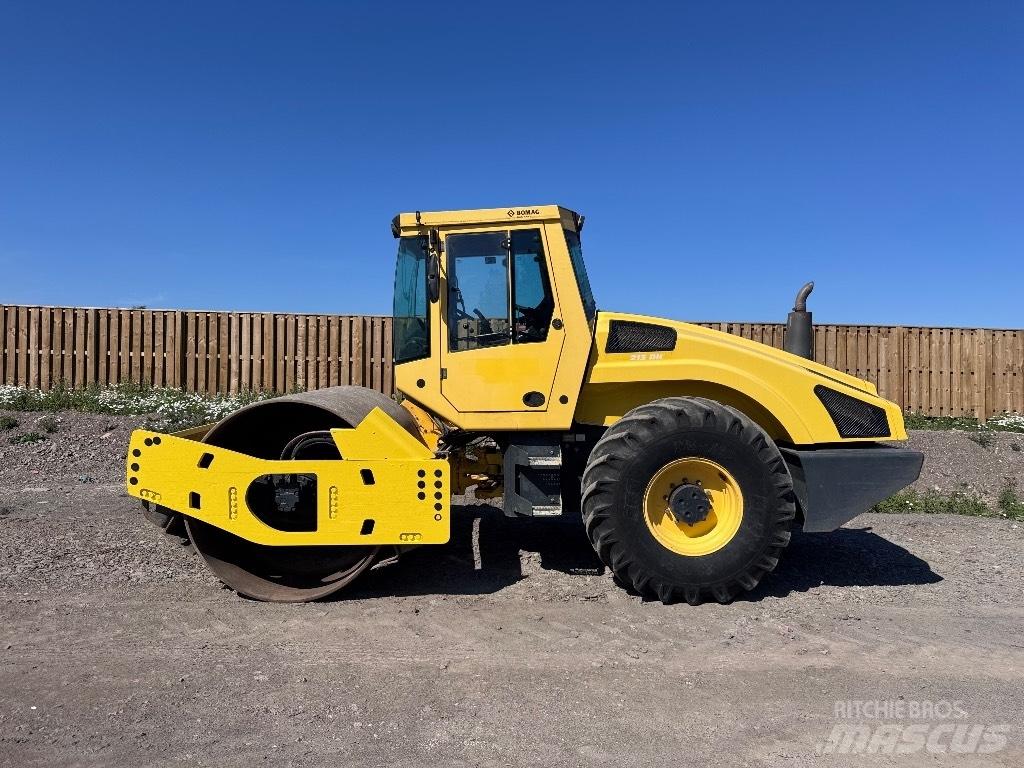 Bomag BW 213 D H-4 Cilindros Compactadores monocilíndricos