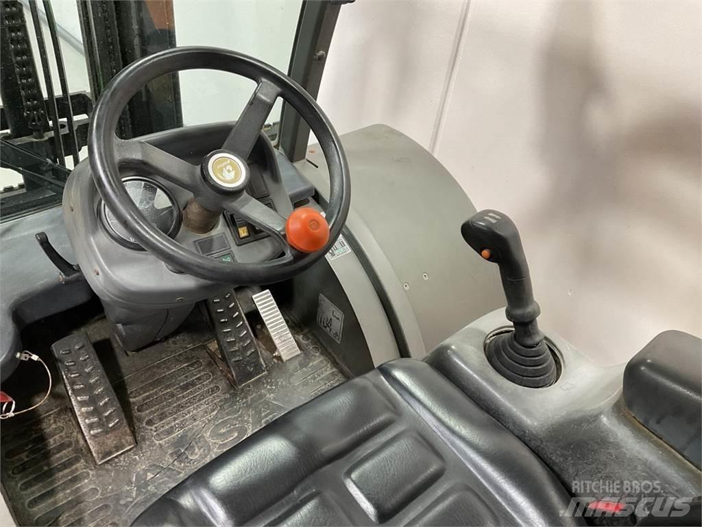 Ausa C250 HX4 Empilhadores Diesel