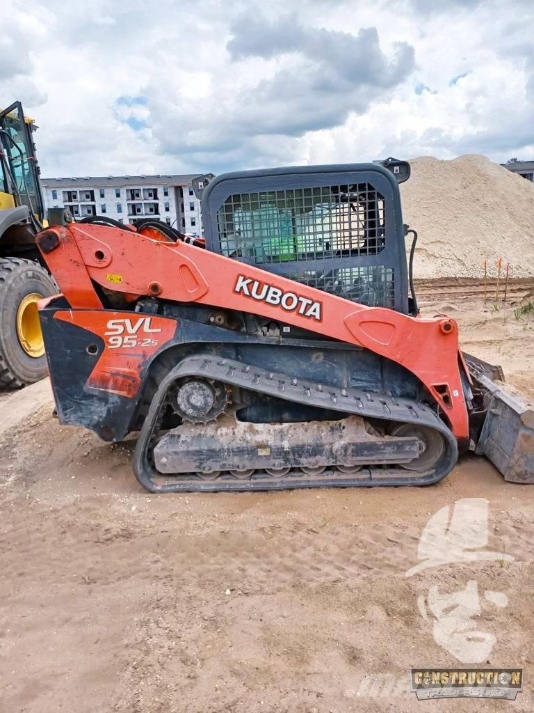 Kubota SVL 95-2 S Carregadoras de direcção deslizante