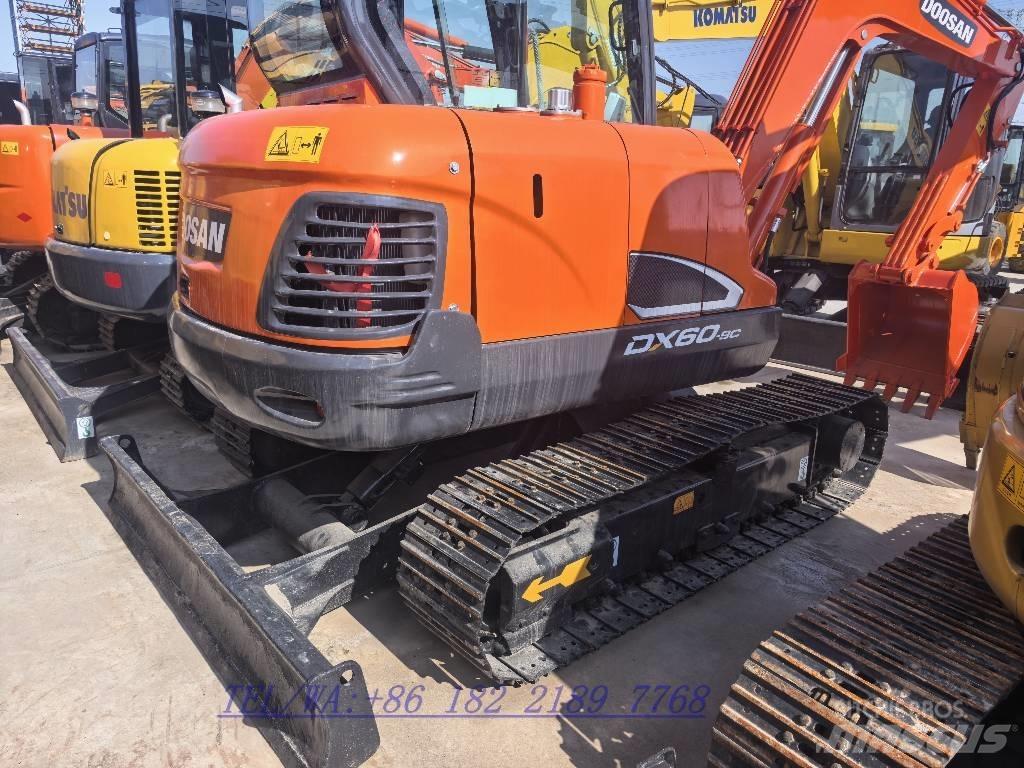 Doosan DX60 Escavadoras de rastos