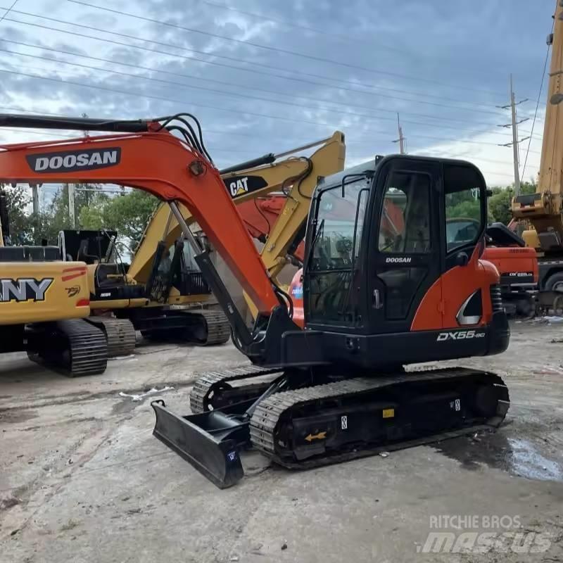 Doosan DX55 Escavadoras de rastos