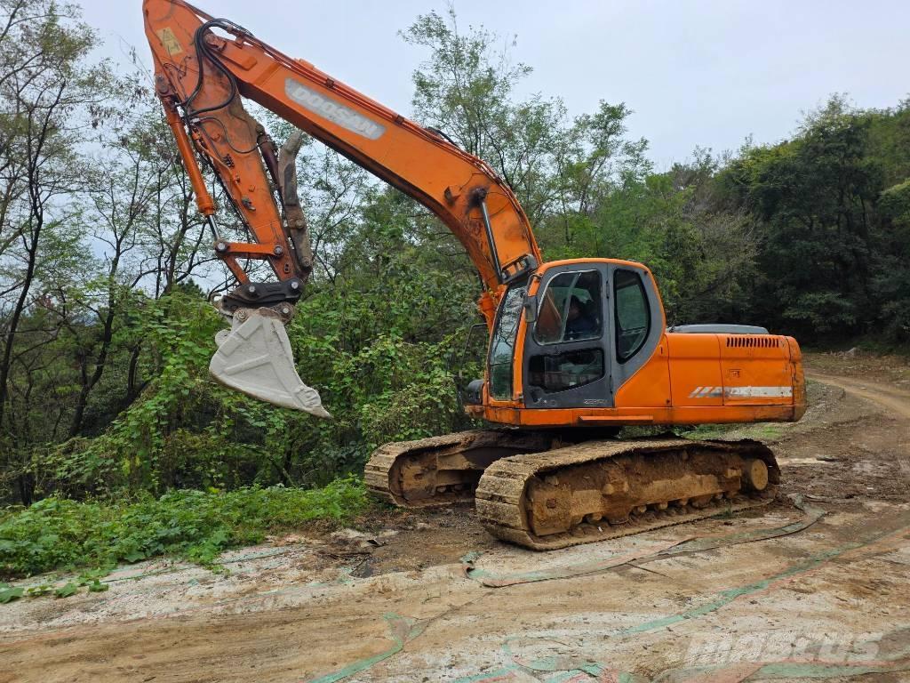 Doosan DX 220 LCA Escavadoras de rastos