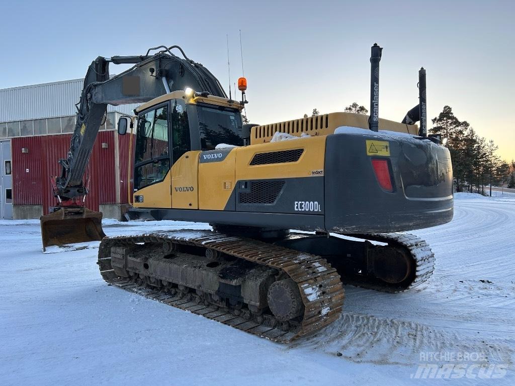 Volvo EC 300 D L Escavadoras de rastos