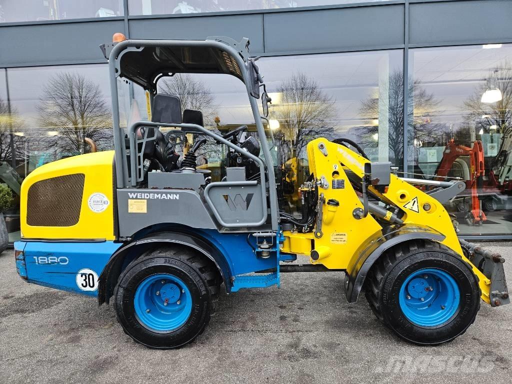 Weidemann 1880 Pás carregadoras de rodas