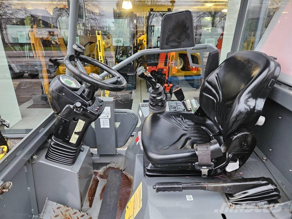 Weidemann 1880 Pás carregadoras de rodas