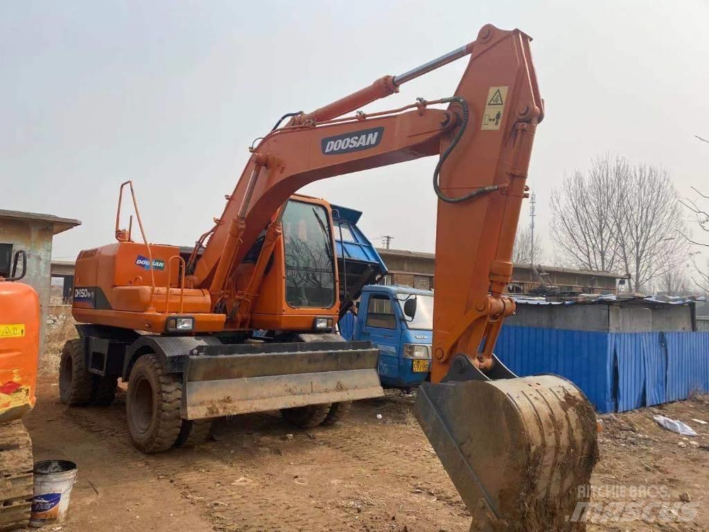 Doosan DH 150W Escavadoras de rodas