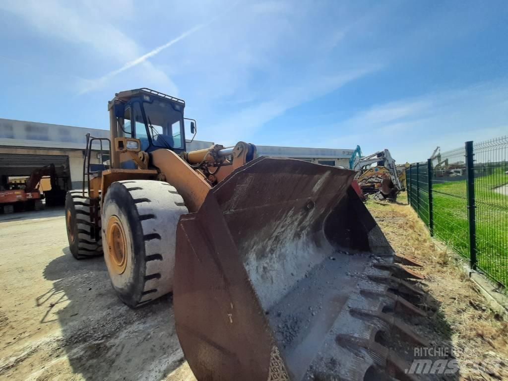 Komatsu WA500 Pás carregadoras de rodas