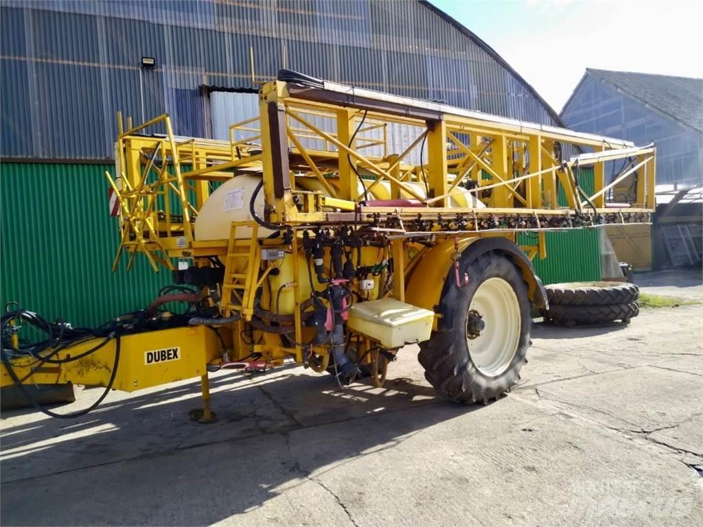 Dubex Mentor 9804 Pulverizadores rebocados