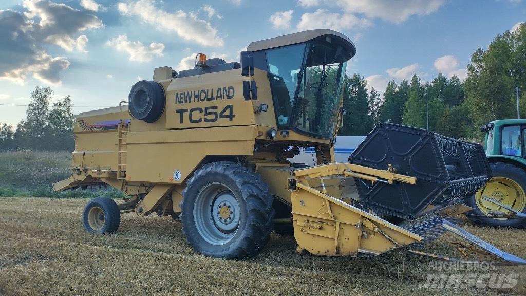 New Holland TC 54 Ceifeiras debulhadoras