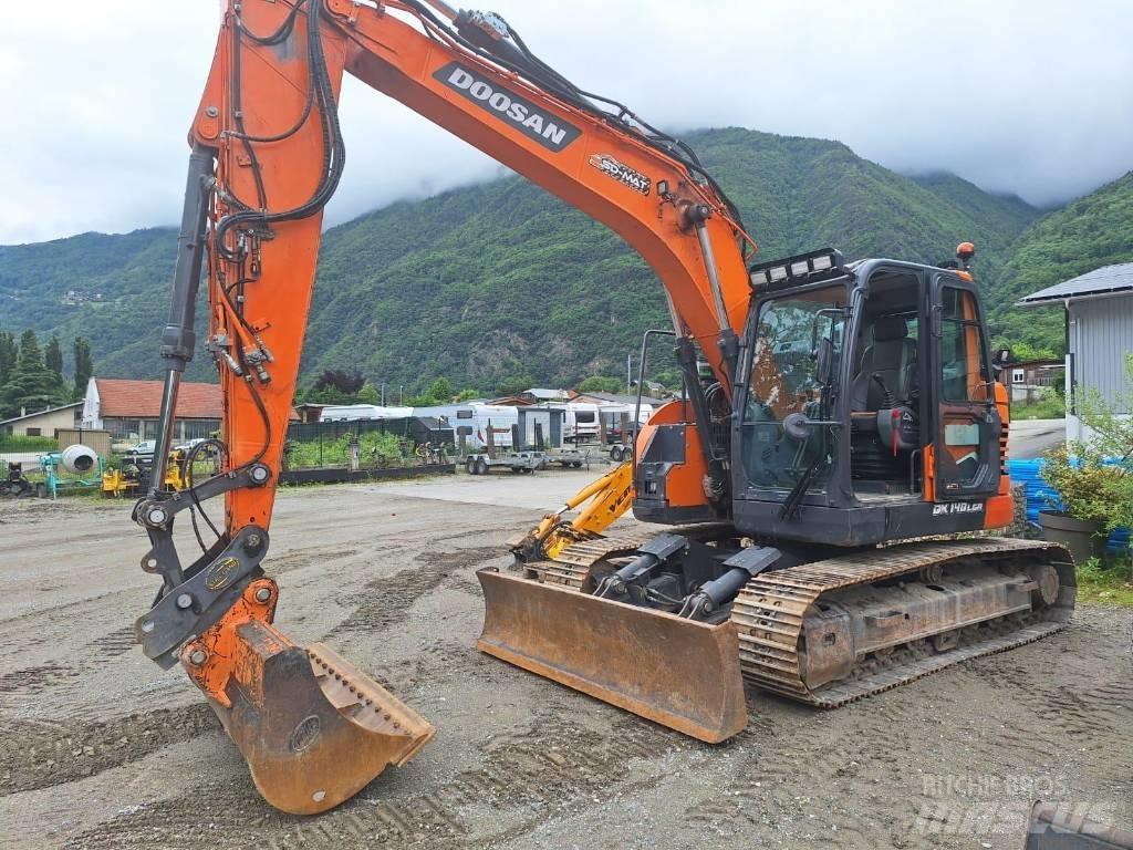 Doosan DX 140 LCR-7 Escavadoras de rastos