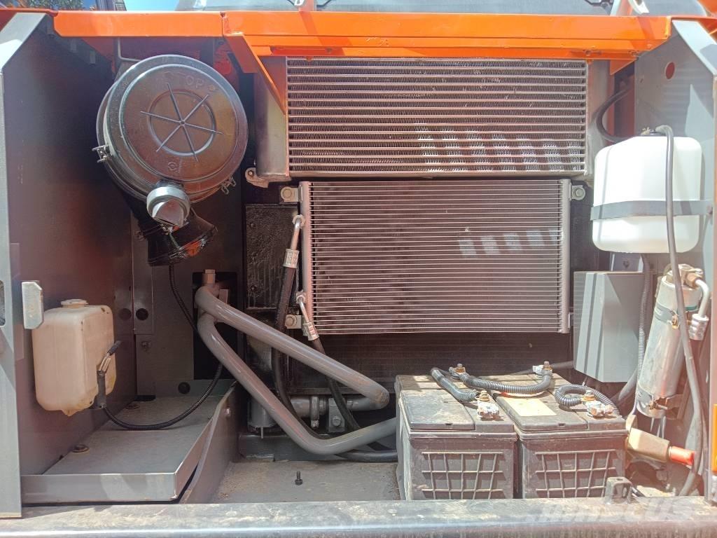 Hitachi ZX130LC Escavadoras de rastos