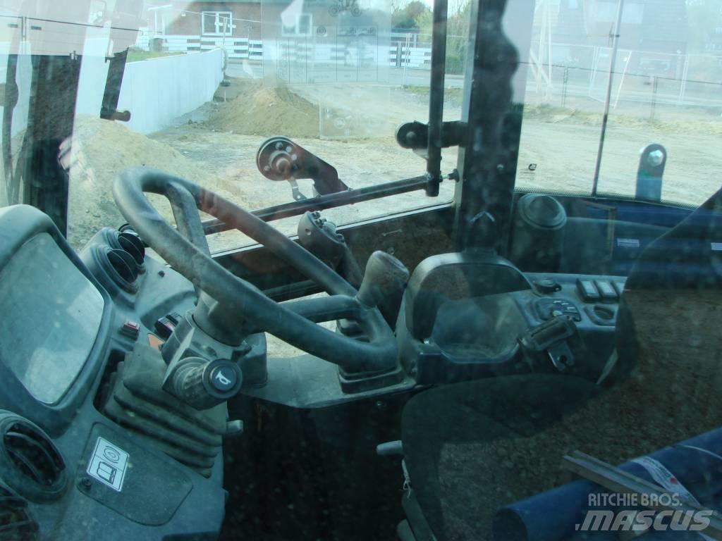 Kubota R 082 Pás carregadoras de rodas