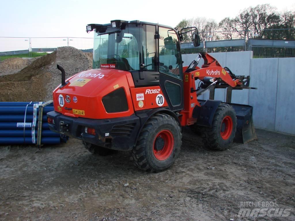 Kubota R 082 Pás carregadoras de rodas